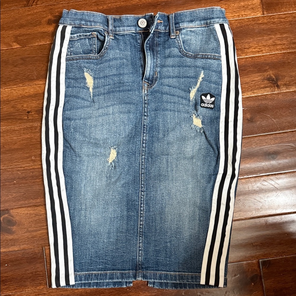 Express Blue Denim Y2K Trendy Skirt with Black and White Stripes 90s Vintage